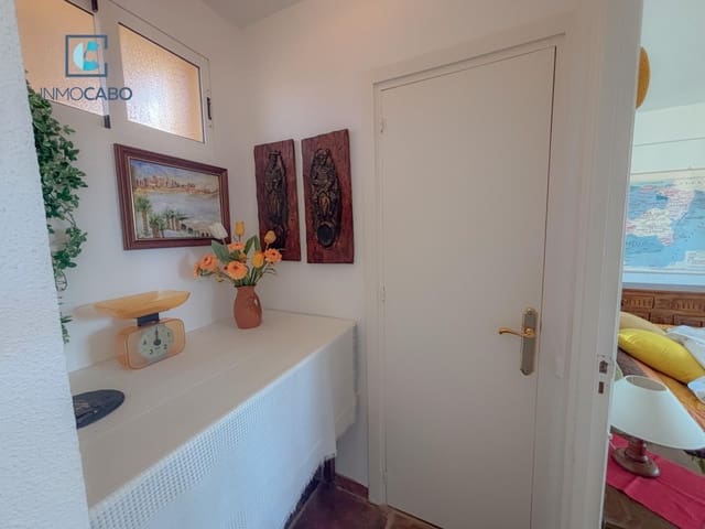 1 soverom Leilighet til salgs i La Manga del Mar Menor med svømmebasseng - € 150 000 (Ref: 9020621)