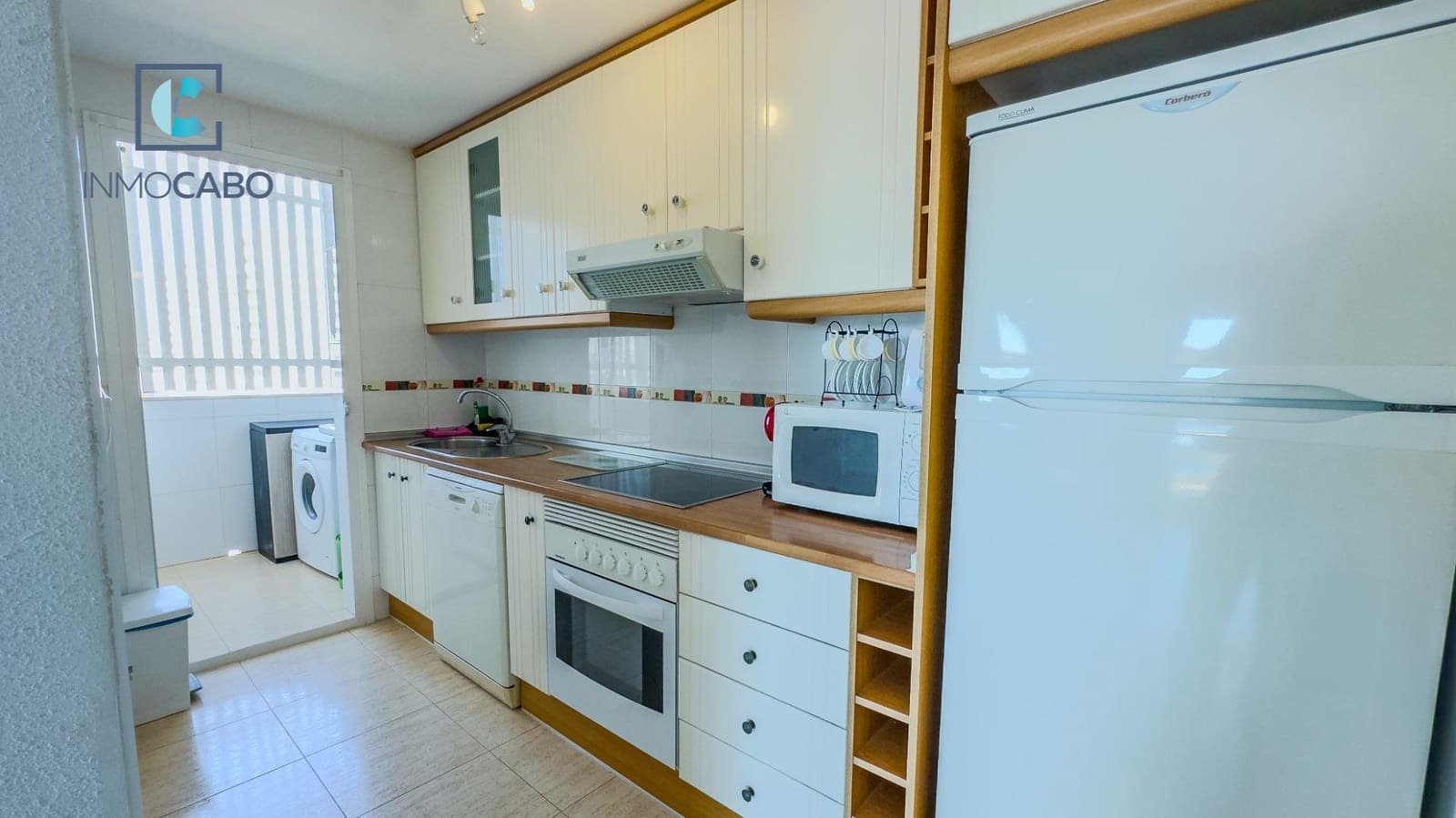 2 soverom Leilighet til salgs i La Manga del Mar Menor med svømmebasseng garasje - € 153 000 (Ref: 9200647)