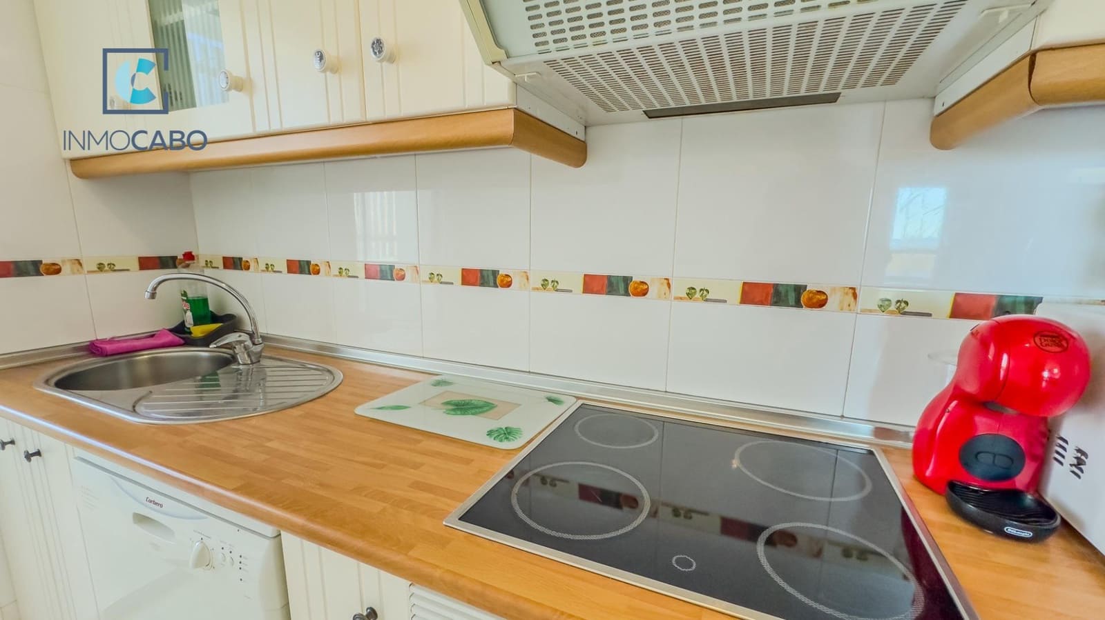 2 soverom Leilighet til salgs i La Manga del Mar Menor med svømmebasseng garasje - € 153 000 (Ref: 9200647)