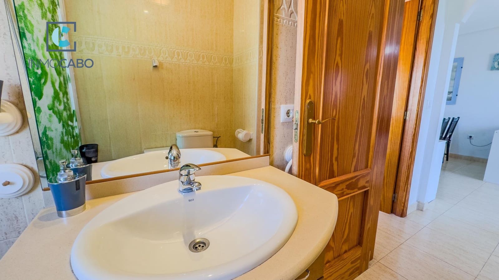 2 soverom Leilighet til salgs i La Manga del Mar Menor med svømmebasseng garasje - € 153 000 (Ref: 9200647)