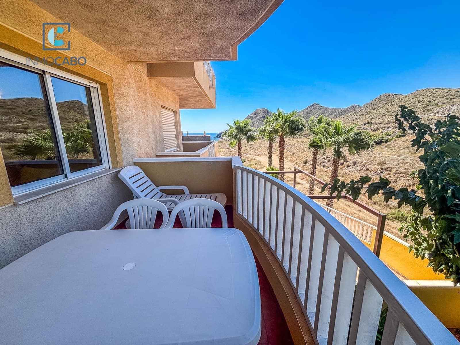 2 soveværelse Lejlighed til salg i Cala Reona med swimmingpool - € 175.000 (Ref: 9240225)