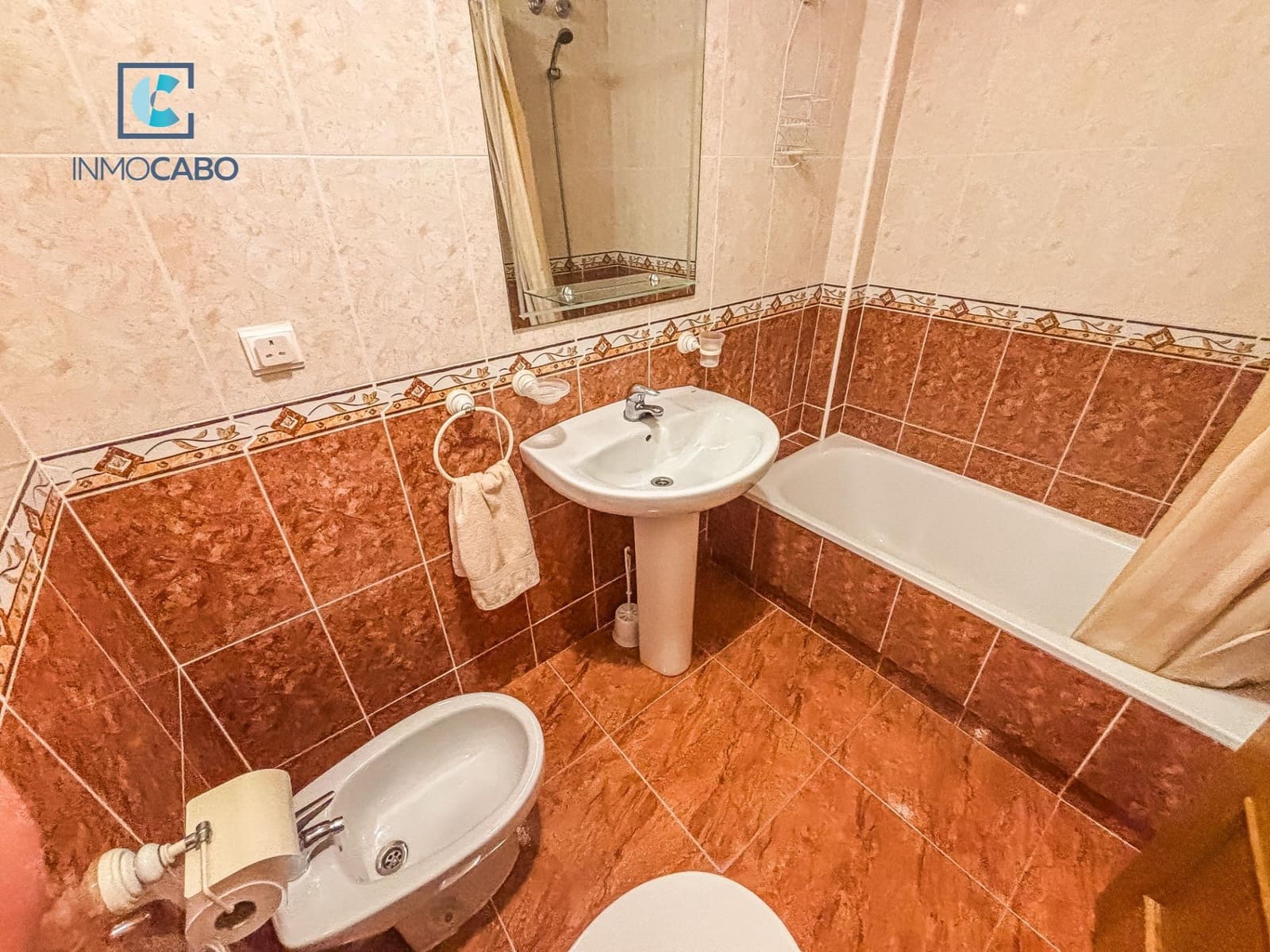 2 soveværelse Lejlighed til salg i Cala Reona med swimmingpool - € 175.000 (Ref: 9240225)