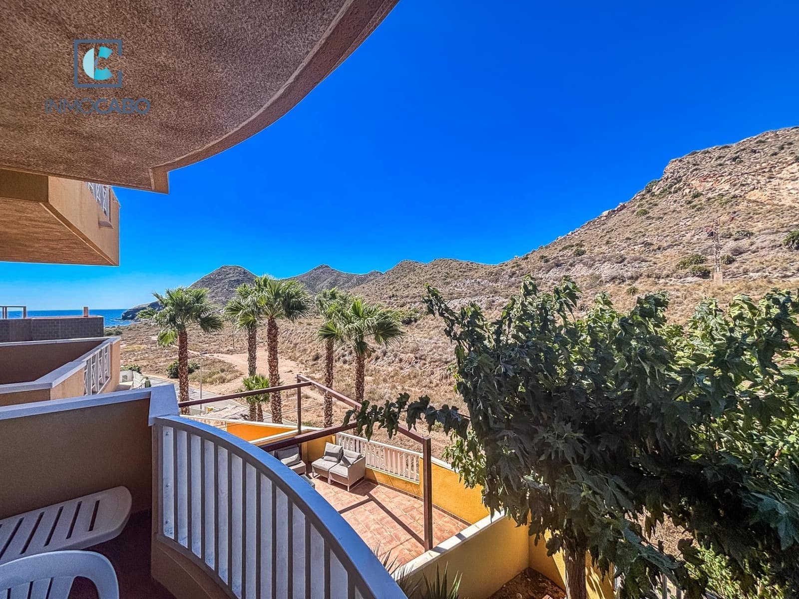 2 soveværelse Lejlighed til salg i Cala Reona med swimmingpool - € 175.000 (Ref: 9240225)