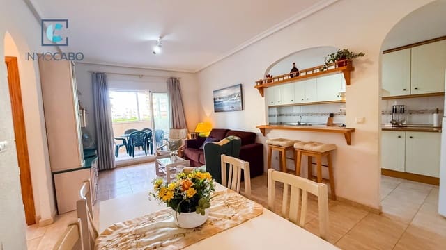 2 Zimmer Apartment zu verkaufen in La Manga del Mar Menor mit Pool - 148.000 € (Ref: 9301208)