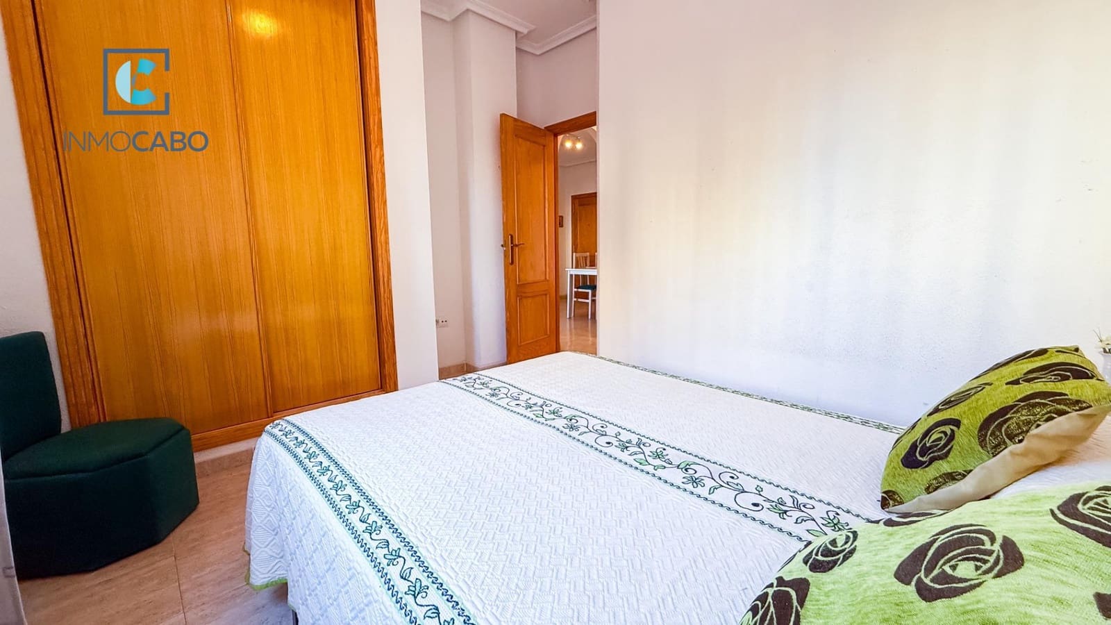 2 Zimmer Apartment zu verkaufen in La Manga del Mar Menor mit Pool - 148.000 € (Ref: 9301208)