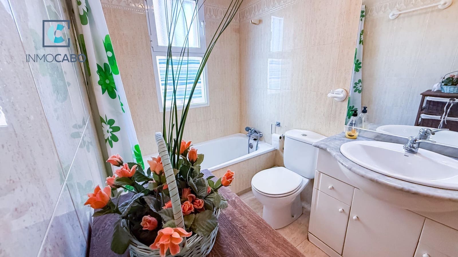 2 Zimmer Apartment zu verkaufen in La Manga del Mar Menor mit Pool - 148.000 € (Ref: 9301208)