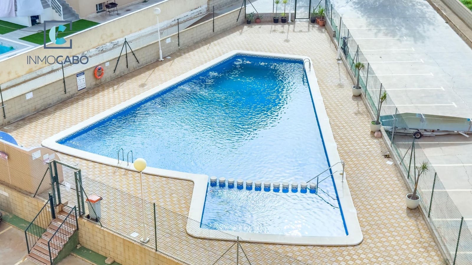 2 bedroom Apartment for sale in Playa Honda with pool - € 120,000 (Ref: 9388079)