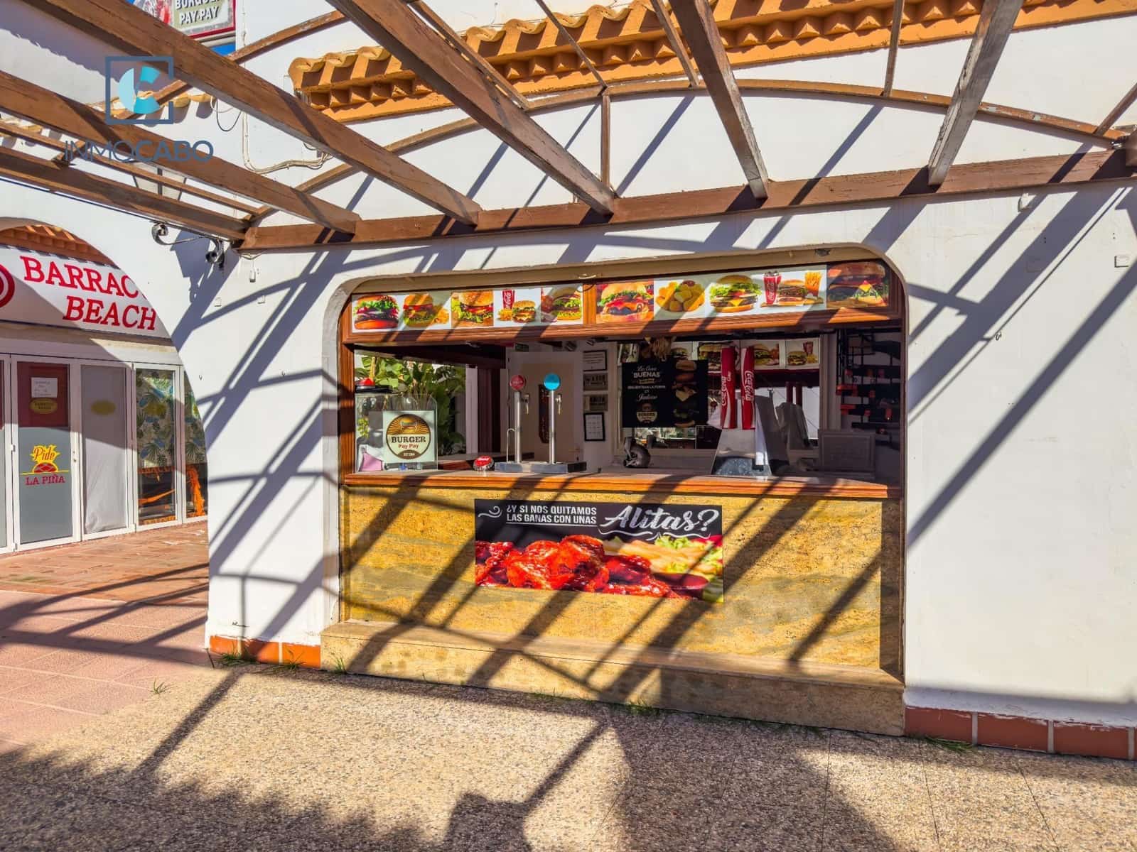 Komercyjne na sprzedaż w La Manga del Mar Menor z garażem - 275 000 € (Ref: 9599671)