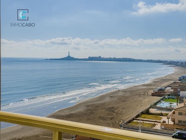 3 slaapkamer Appartement te koop in La Manga del Mar Menor - € 275.000 (Ref: 9674439)