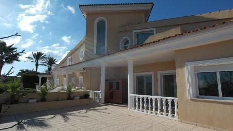 5 camera da letto Villa in vendita in Alfaz del Pi / L'Alfas del Pi con piscina - 2.200.000 € (Rif: 10037837)