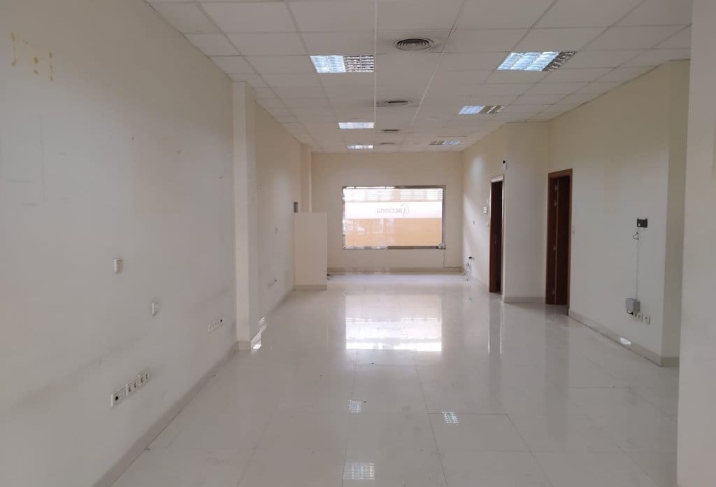 2 bedroom Commercial for sale in Calpe / Calp - € 250,000 (Ref: 10043735)