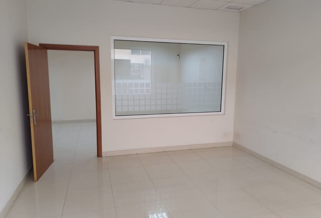2 bedroom Commercial for sale in Calpe / Calp - € 250,000 (Ref: 10043735)