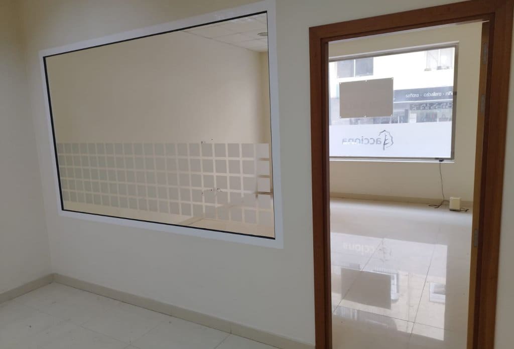 2 bedroom Commercial for sale in Calpe / Calp - € 250,000 (Ref: 10043735)