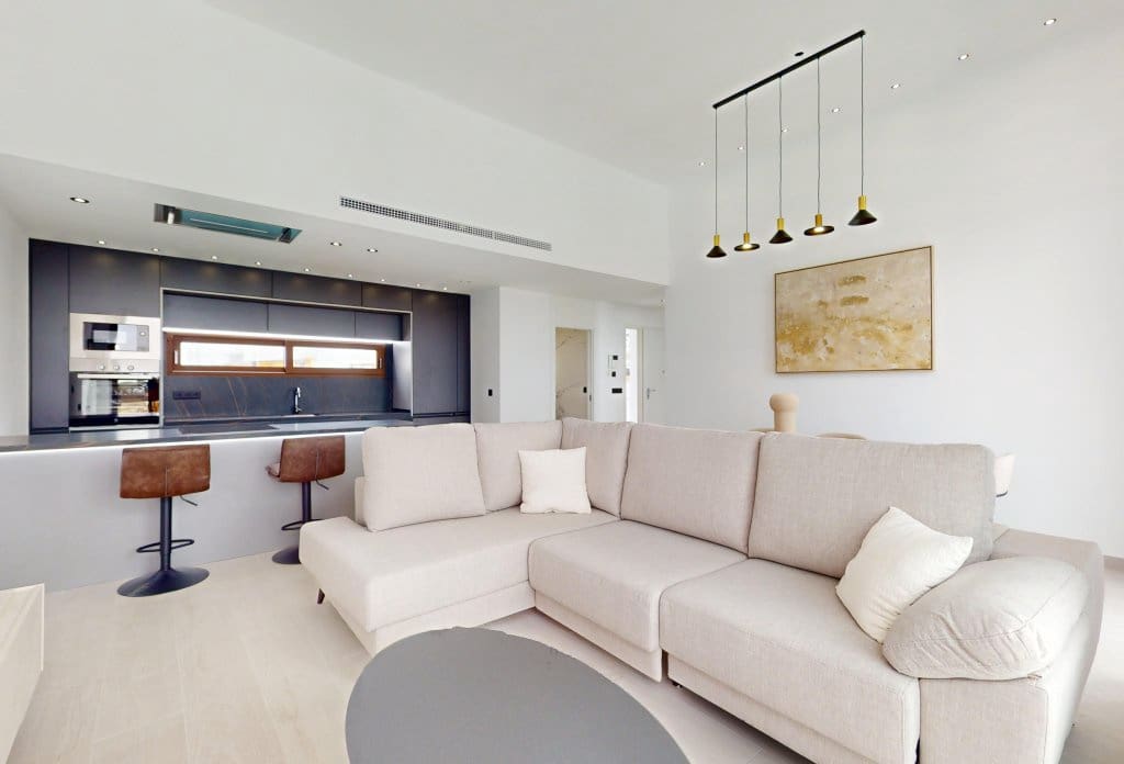 5 bedroom Villa for sale in Finestrat with pool - € 859,900 (Ref: 10043767)