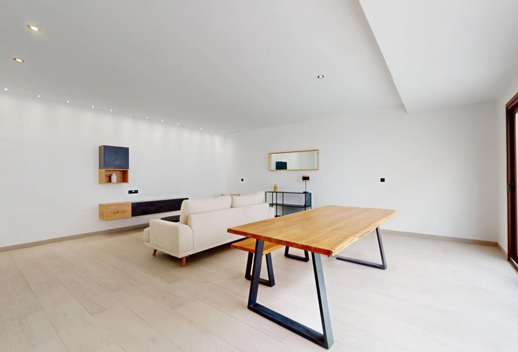 5 bedroom Villa for sale in Finestrat with pool - € 859,900 (Ref: 10043767)