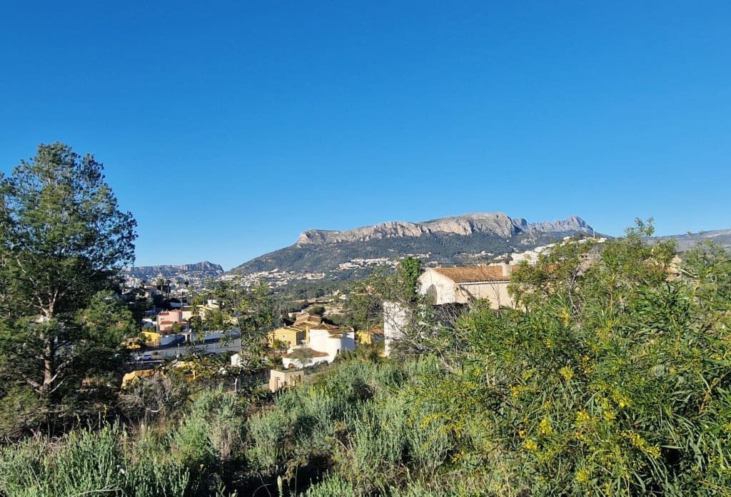 Rakentamaton maa myytävänä paikassa Calpe / Calp - 280 000 € (Ref: 10043775)