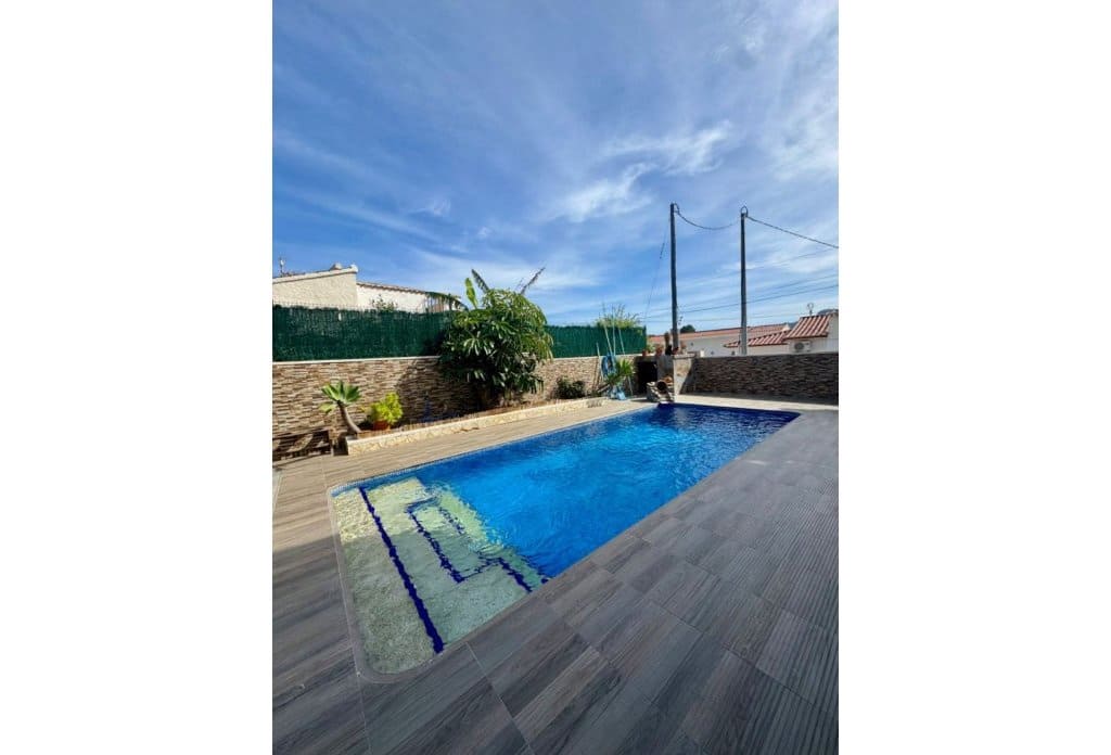 4 chambre Villa/Maison à vendre à Calpe / Calp avec piscine - 850 000 € (Ref: 10043787)