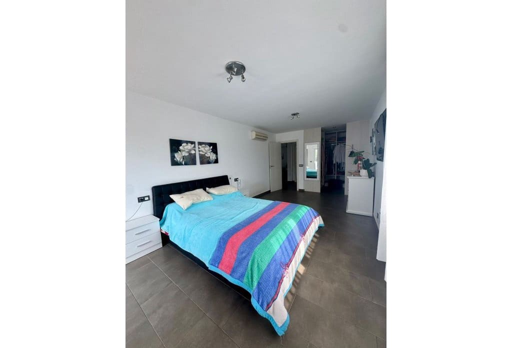 4 chambre Villa/Maison à vendre à Calpe / Calp avec piscine - 850 000 € (Ref: 10043787)