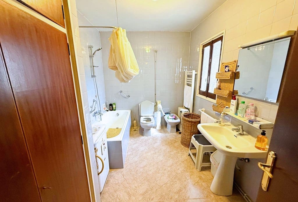 4 chambre Villa/Maison à vendre à Calpe / Calp avec piscine - 550 000 € (Ref: 10043818)