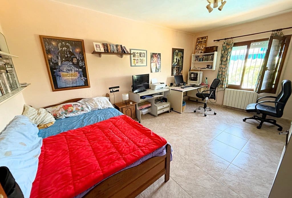 4 chambre Villa/Maison à vendre à Calpe / Calp avec piscine - 550 000 € (Ref: 10043818)