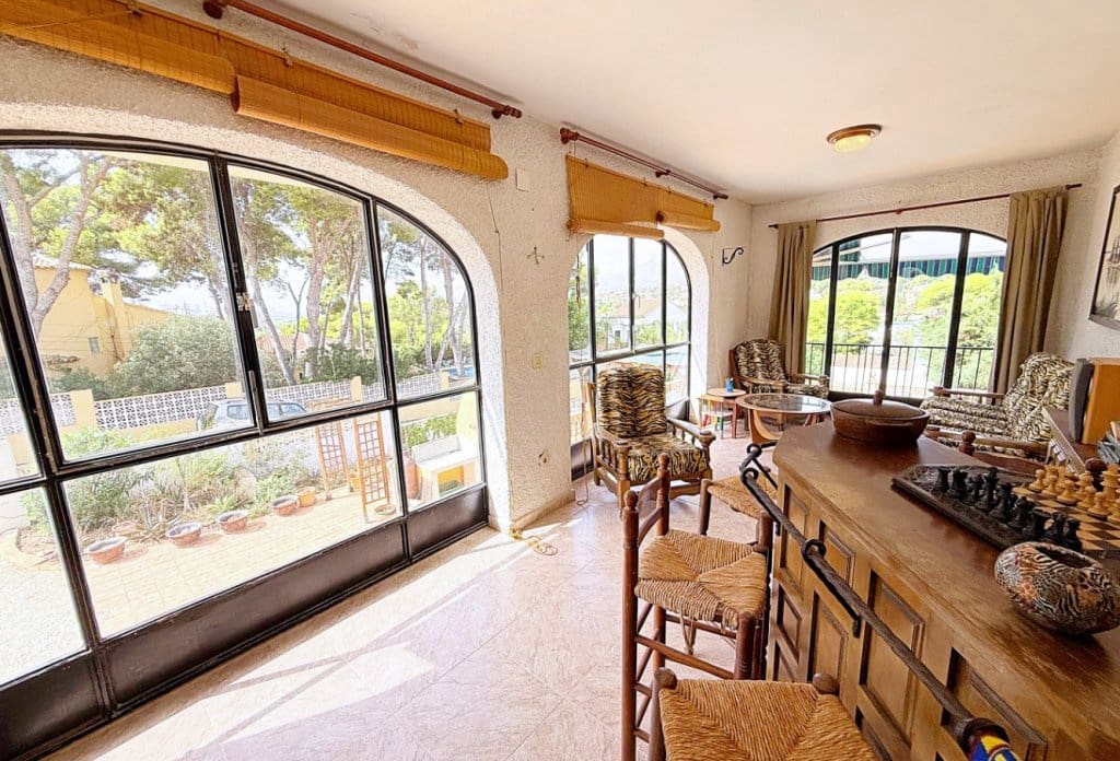 4 chambre Villa/Maison à vendre à Calpe / Calp avec piscine - 550 000 € (Ref: 10043818)