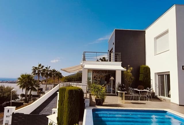 4 quarto Moradia para venda em Cometa - Carrió, Calpe / Calp com piscina - 1 390 000 € (Ref: 10043820)