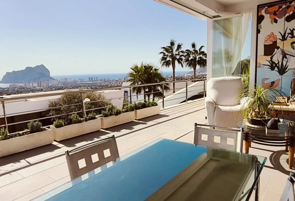 4 quarto Moradia para venda em Calpe / Calp com piscina - 1 390 000 € (Ref: 10043820)