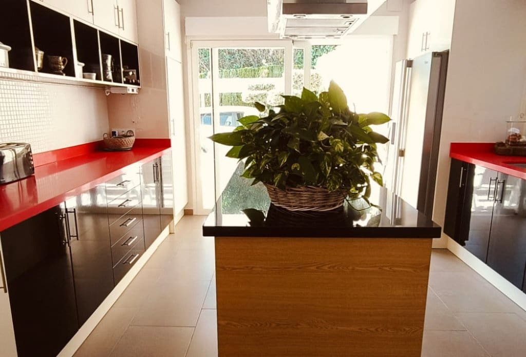 4 quarto Moradia para venda em Calpe / Calp com piscina - 1 390 000 € (Ref: 10043820)