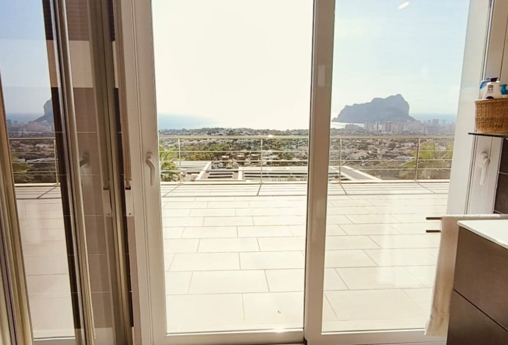 4 quarto Moradia para venda em Calpe / Calp com piscina - 1 390 000 € (Ref: 10043820)