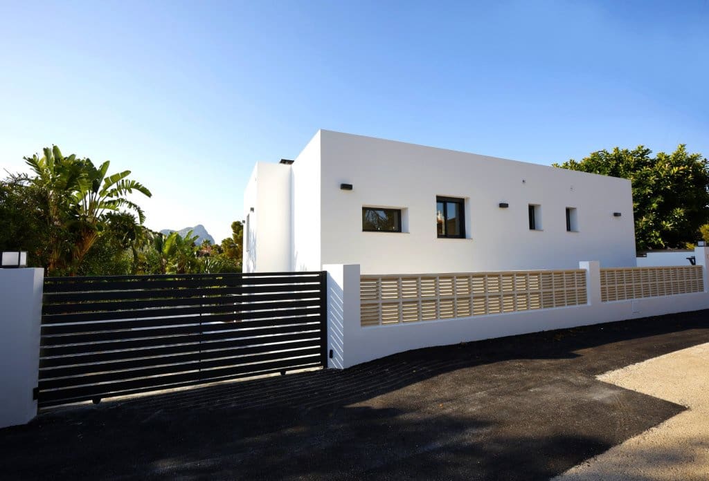 4 chambre Villa/Maison à vendre à Calpe / Calp avec piscine - 840 000 € (Ref: 10043824)