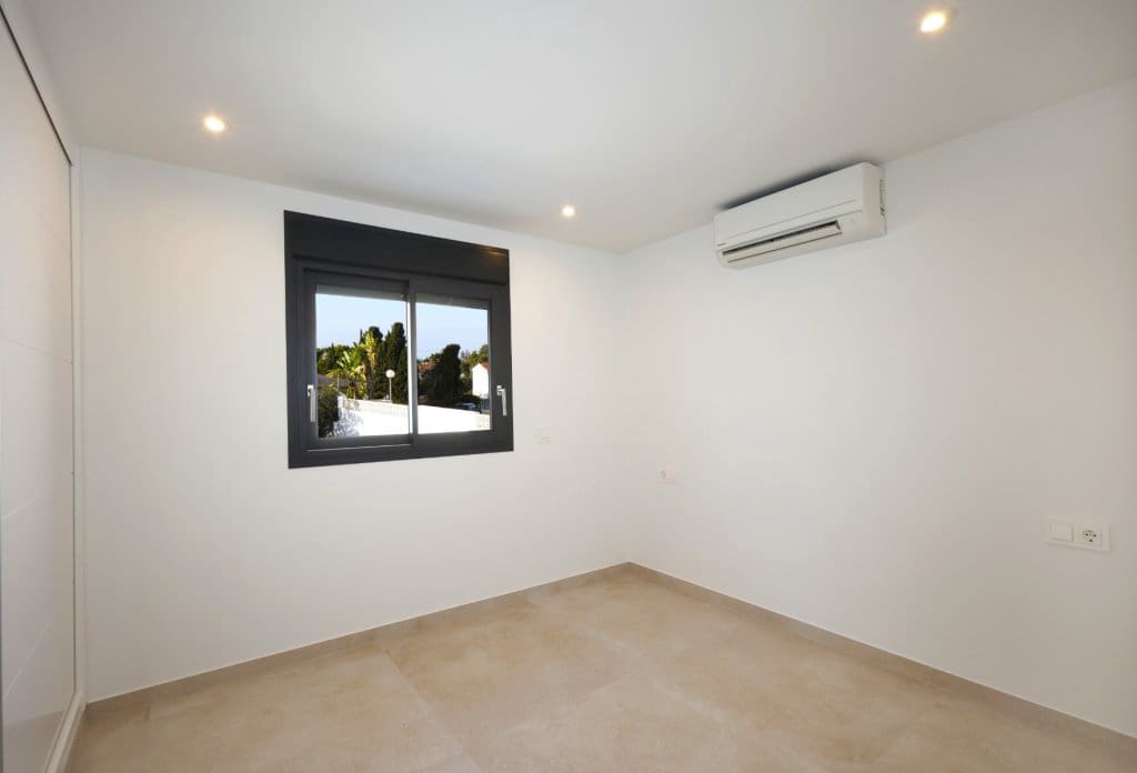 4 chambre Villa/Maison à vendre à Calpe / Calp avec piscine - 840 000 € (Ref: 10043824)