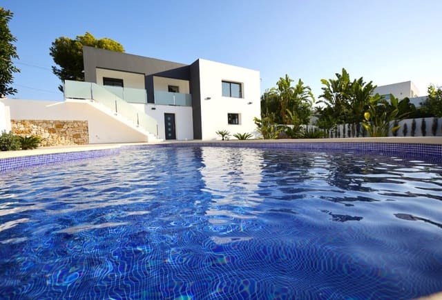 4 chambre Villa/Maison à vendre à Cometa - Carrió, Calpe / Calp avec piscine - 840 000 € (Ref: 10043824)