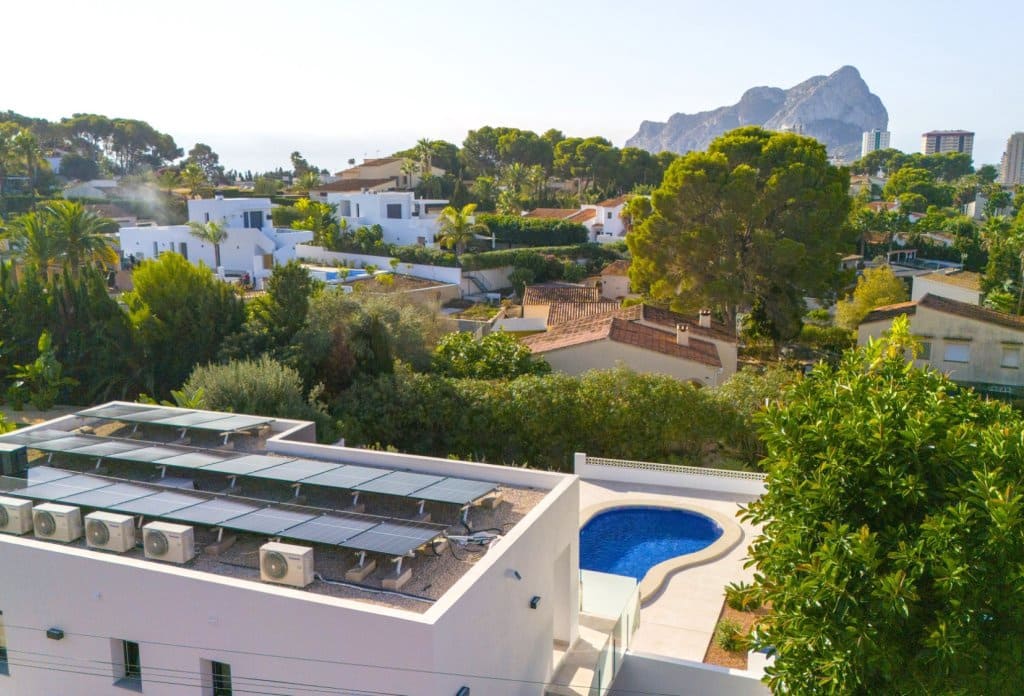 4 chambre Villa/Maison à vendre à Calpe / Calp avec piscine - 840 000 € (Ref: 10043824)