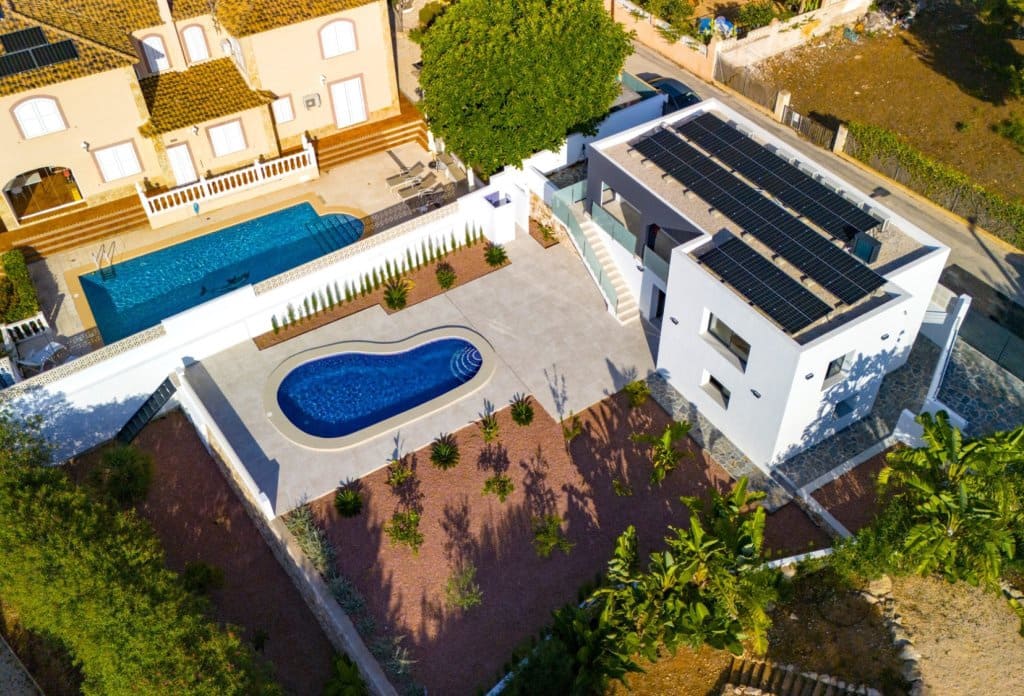 4 chambre Villa/Maison à vendre à Calpe / Calp avec piscine - 840 000 € (Ref: 10043824)