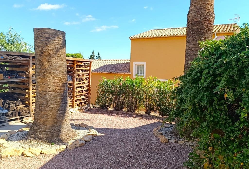 4 chambre Villa/Maison à vendre à Calpe / Calp avec piscine - 799 000 € (Ref: 10043831)