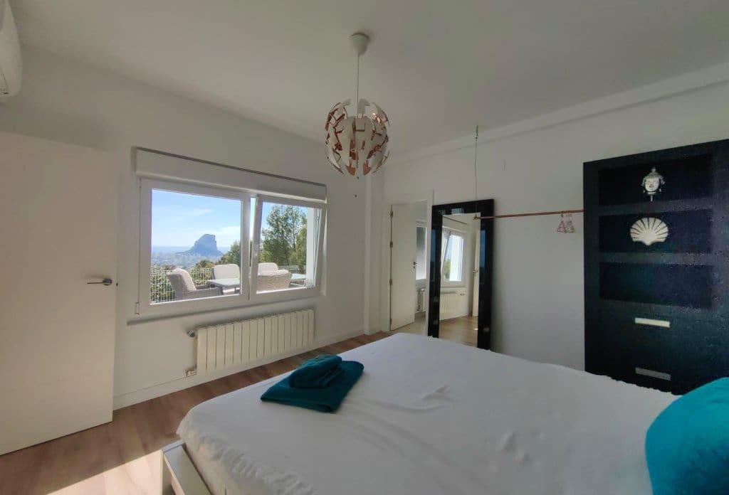4 chambre Villa/Maison à vendre à Calpe / Calp avec piscine - 999 900 € (Ref: 10043841)