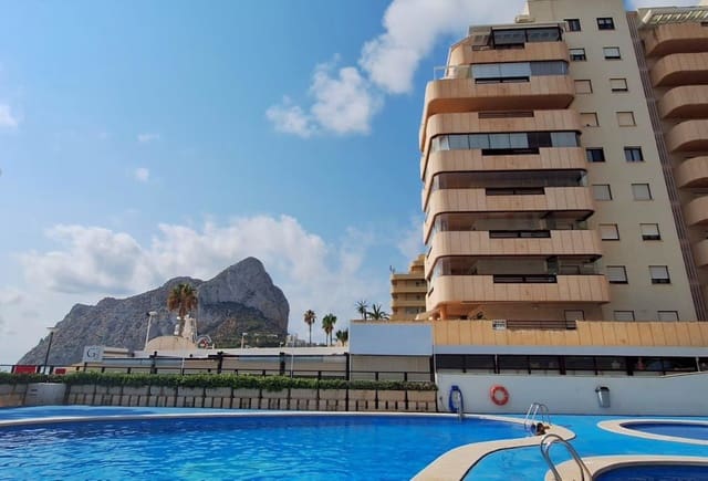 Apartamento de 2 habitaciones en Calpe / Calp en venta con piscina - 349.000 € (Ref: 10043842)