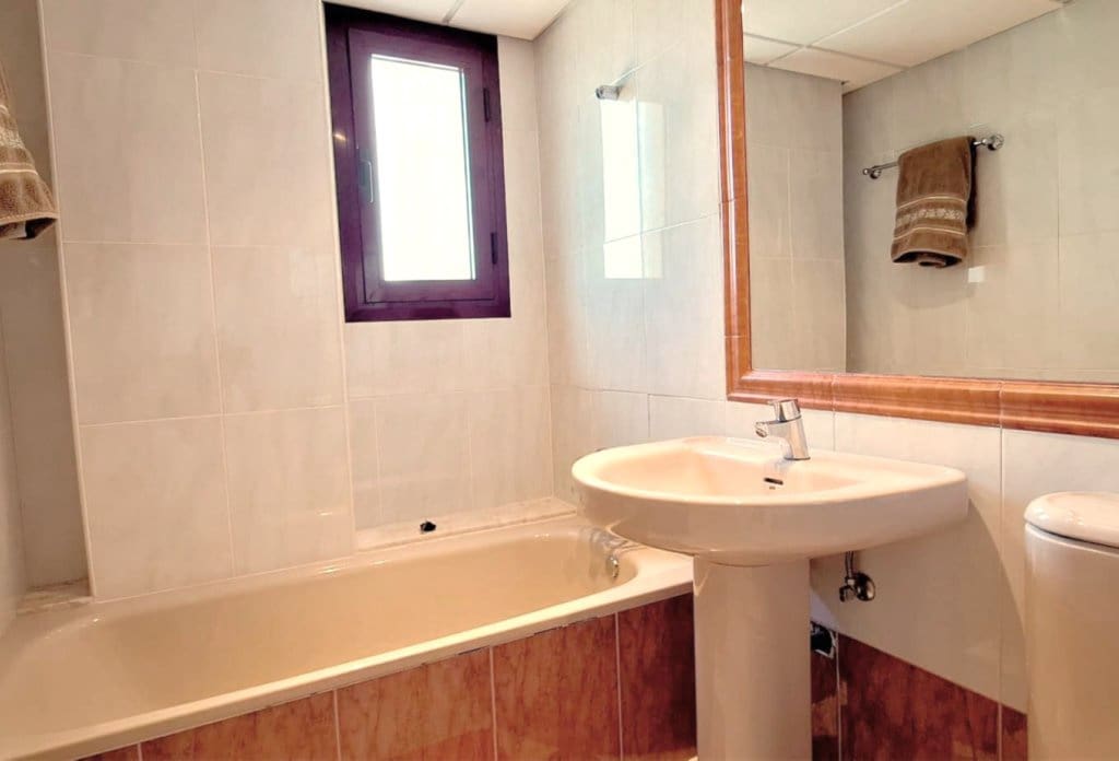 Apartamento de 2 habitaciones en Calpe / Calp en venta con piscina - 349.000 € (Ref: 10043842)