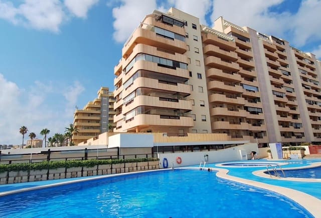 Apartamento de 2 habitaciones en Calpe / Calp en venta con piscina - 349.000 € (Ref: 10043842)