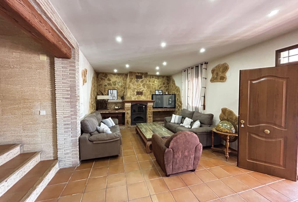 7 soverom Villa til salgs i Benissa med svømmebasseng - € 970 000 (Ref: 10043867)