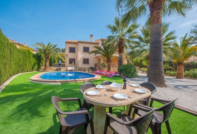 Chalet de 4 habitaciones en Benissa en venta con piscina - 954.000 € (Ref: 10043868)