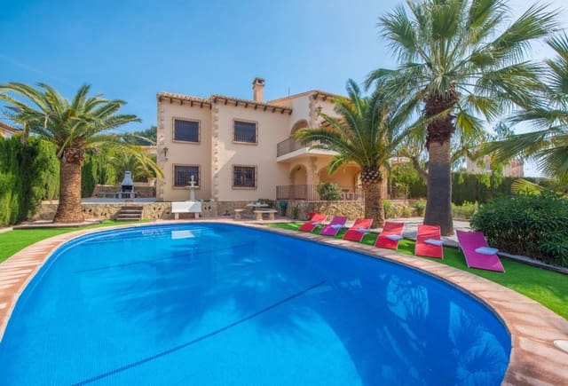 Chalet de 4 habitaciones en Benissa en venta con piscina - 954.000 € (Ref: 10043868)