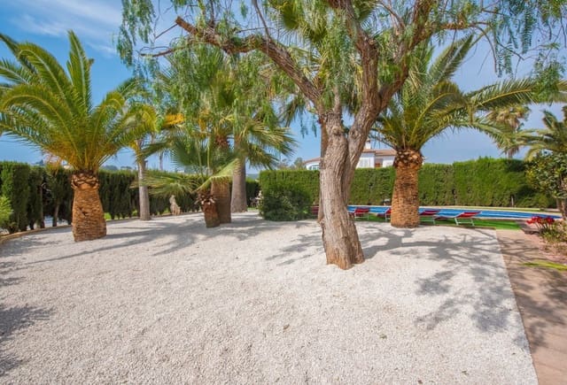 Chalet de 4 habitaciones en Benissa en venta con piscina - 954.000 € (Ref: 10043868)