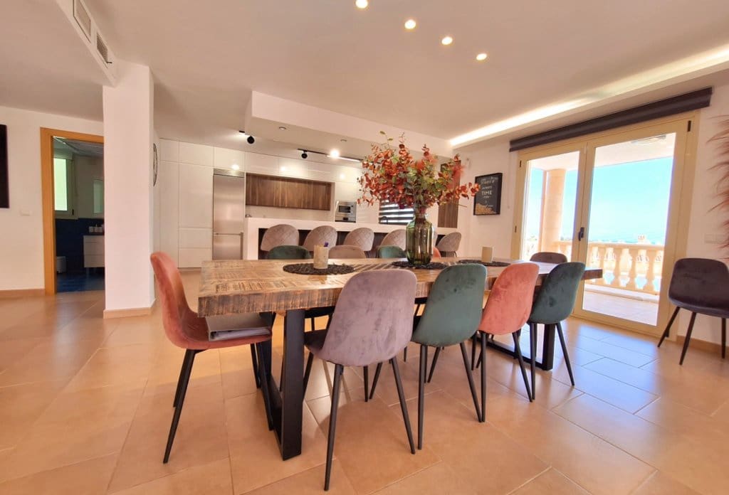 6 soverom Villa til salgs i Calpe / Calp - € 1 150 000 (Ref: 10043869)