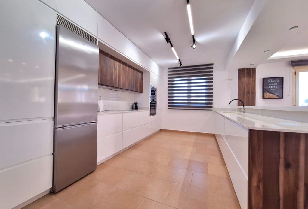 6 soverom Villa til salgs i Calpe / Calp - € 1 150 000 (Ref: 10043869)
