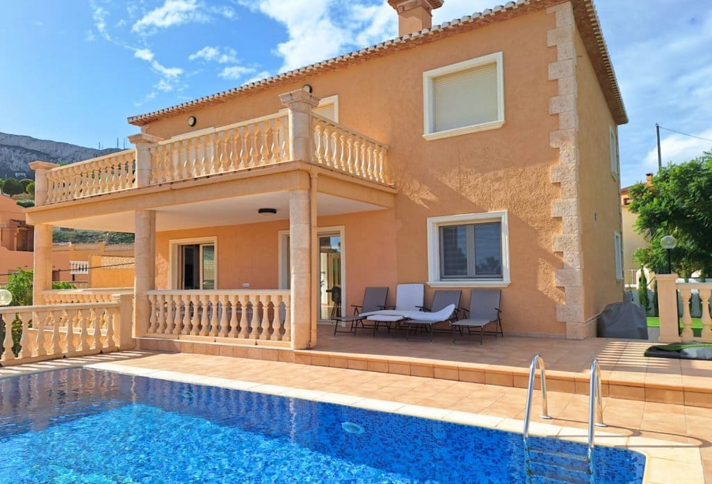 6 soverom Villa til salgs i Calpe / Calp - € 1 150 000 (Ref: 10043869)