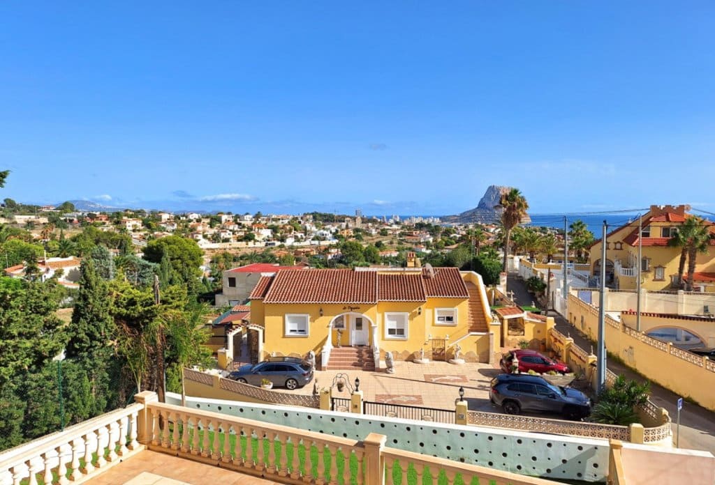 6 soverom Villa til salgs i Calpe / Calp - € 1 150 000 (Ref: 10043869)