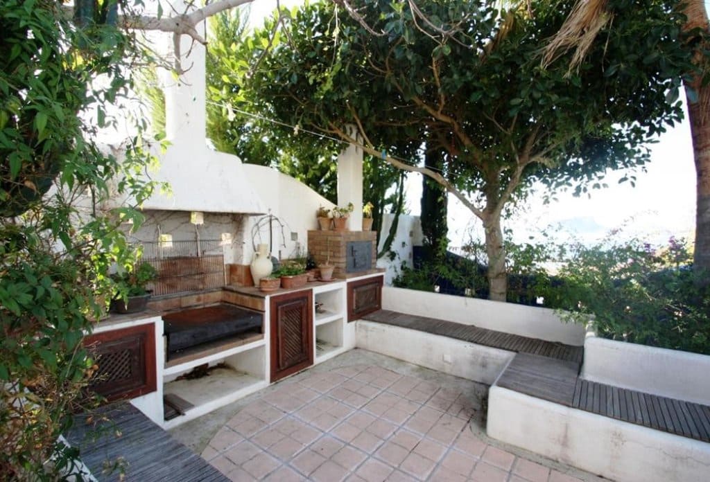 7 Zimmer Villa zu verkaufen in Moraira mit Pool - 2.500.000 € (Ref: 10043872)