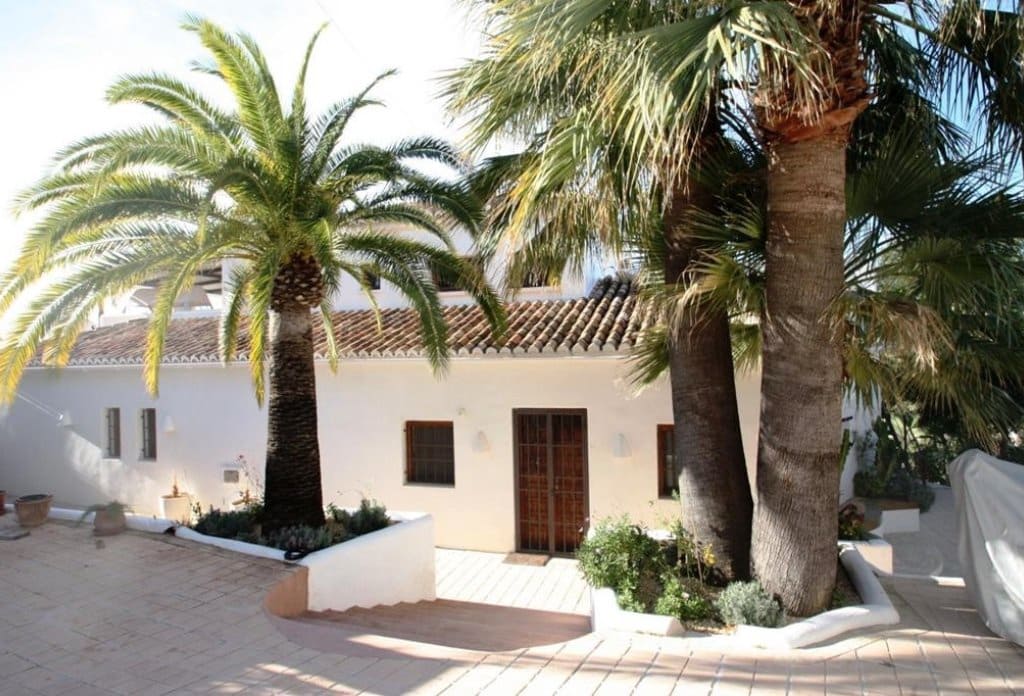 7 Zimmer Villa zu verkaufen in Moraira mit Pool - 2.500.000 € (Ref: 10043872)