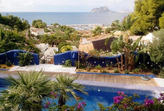 7 Zimmer Villa zu verkaufen in El Portet - Pla de Mar, Teulada-Moraira mit Pool - 2.500.000 € (Ref: 10043872)